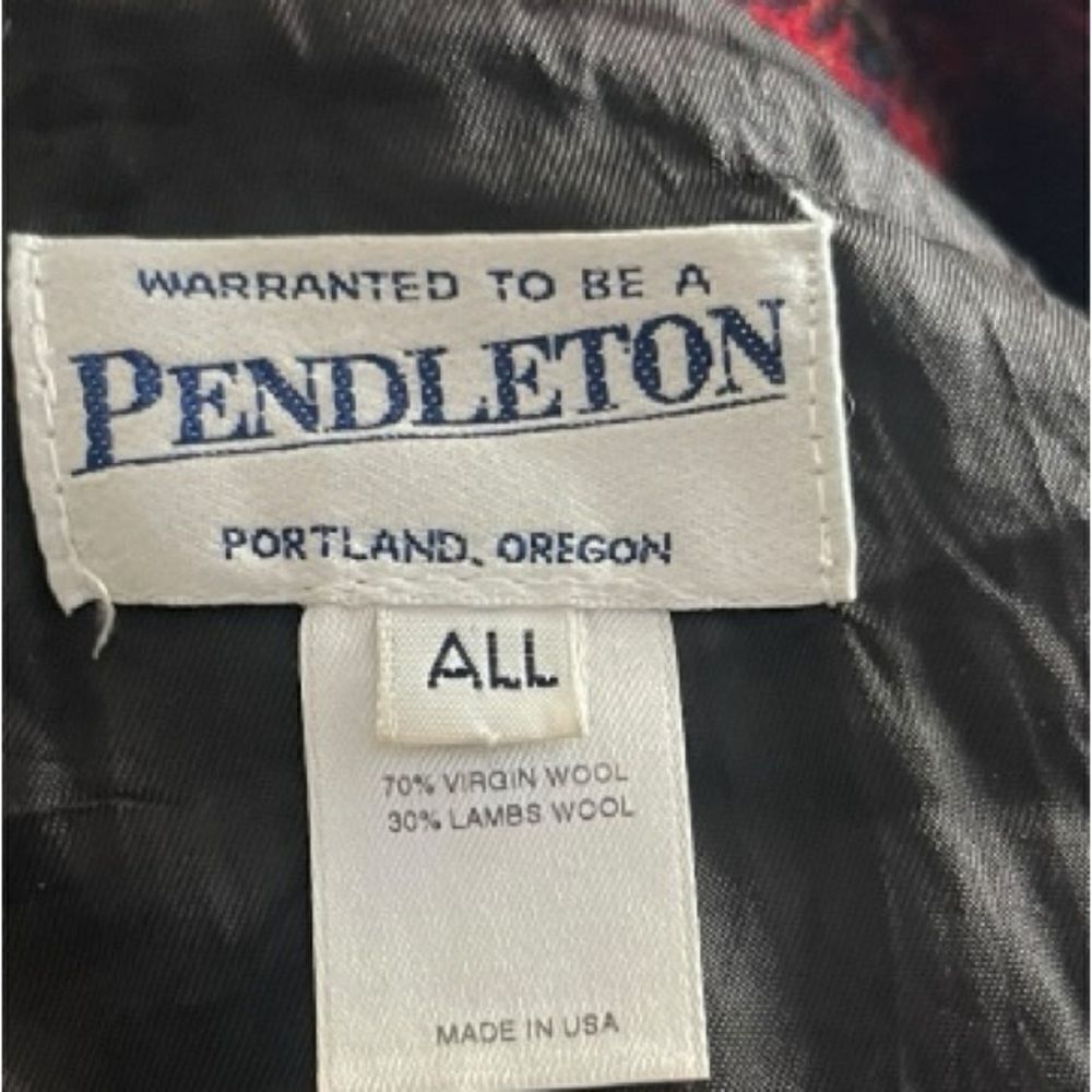 Pendleton virgin wool plaid cape - Picture 6 of 6